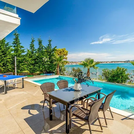 Bay View Ii فيلة *