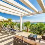 Villa Bay View Ii